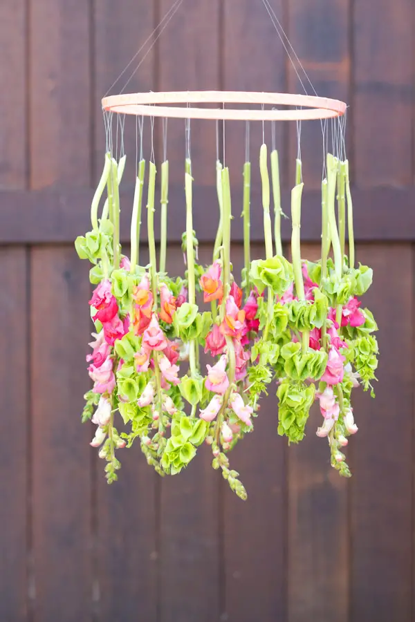 diy hanging flower chandelier for weddings - sweetest occasion - midsouthbride.com