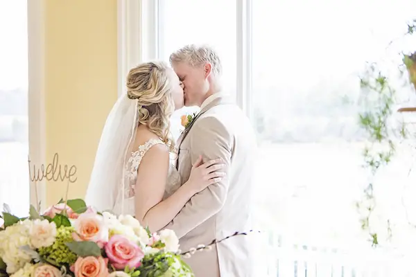 Tennessee Spring Inspired Wedding - Photo by Blush Creative Photography 32- midsouthbride.com