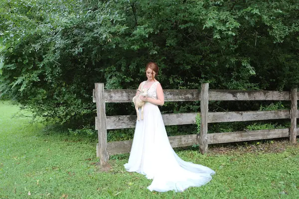 farm bridal shoot from Confete Events in Mississippi weddings 4 - midsouthbride.com.JPG