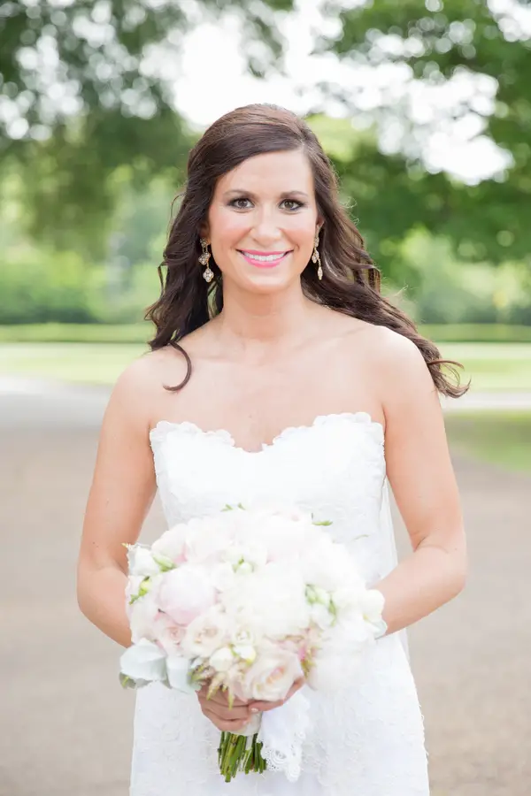 Laura & Michael's Memphis Country Club Wedding  26 - photo by Bethany Veach Photography - midsouthbride.com