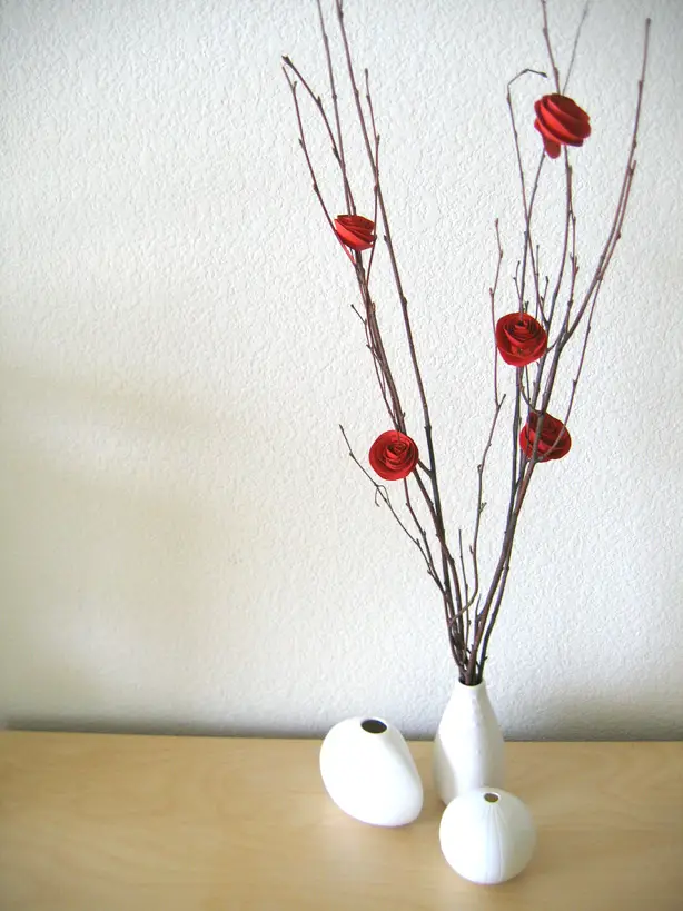 wedding centerpiece rolled paper flowers