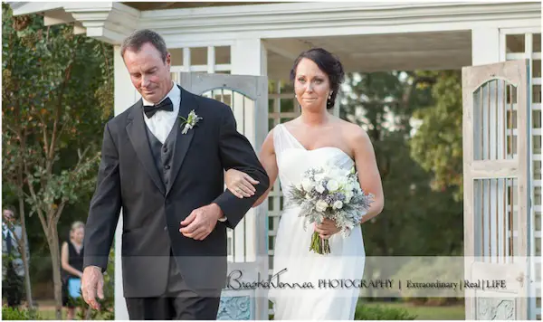 Memphis Heartwood Hall Wedding aisle