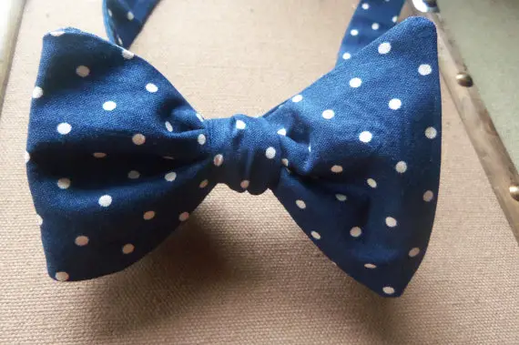 classic swag navy blue and polka dot bow tie