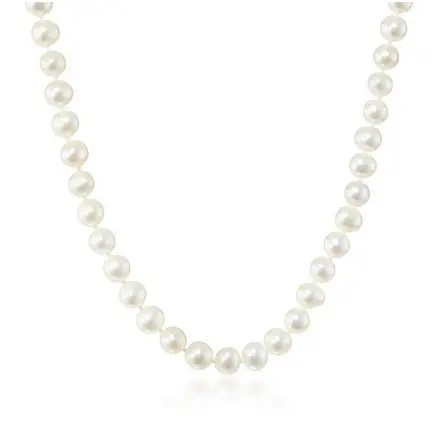 mismatched pearl necklaces for bridesmaids