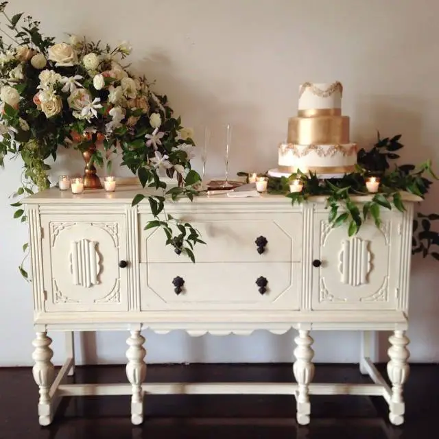 vintage furniture rental