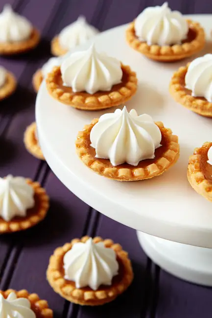 mini pumpkin pies for fall wedding