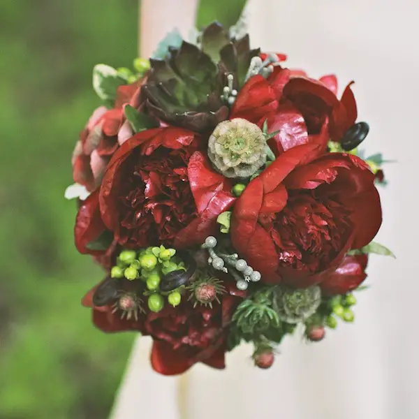 marsala wedding bouquet - red wine wedding flowers