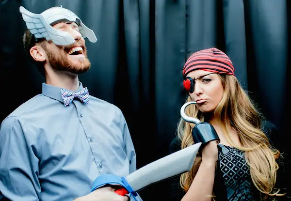 memphis wedding photo booth vendor - bluff city photo booth pirate thor props