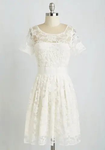 Adrift on a Cloud Dress in Ivory for wedding events