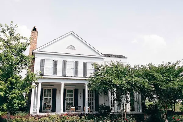 Lauren & Patrick's Real Mississippi Wedding - b flint photography - midsouthbride.com 23