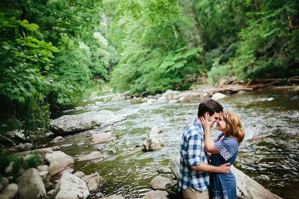 Tennessee Engagement Photos - Sarah Clint - Alex Bee Photo - midsouthbride.com 3