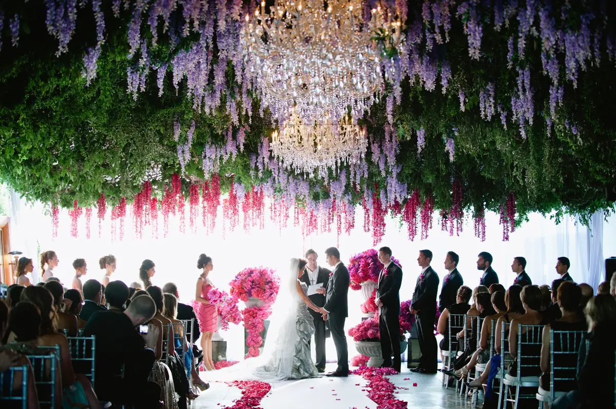 hanging wedding flowers ceremony - wedding ceremony - midsouthbride.com