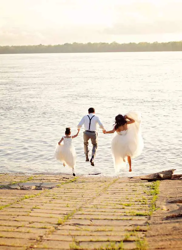 Vanessa & Blaine Trash the Dress 21 - Andrea King Photography - midsouthbride.com