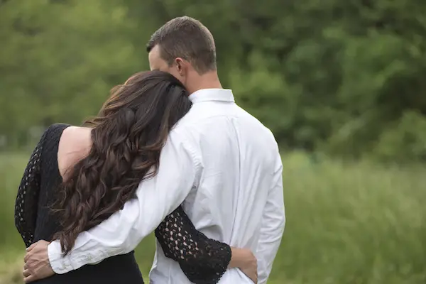 Jaqui & Jason's Elegant Country Engagement 24 - photo by Ivory Door Studio - midsouthbride.com