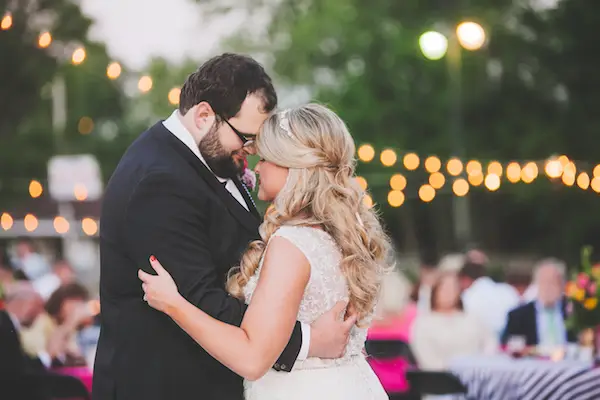 Kate Spade Inspired Jackson Tennessee Wedding 65 - photo by Teale Photography - midsouthbride.com