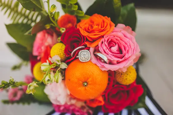 Kate Spade Inspired Tennessee Wedding 13 - photo by Teale Photography - midsouthbride.com