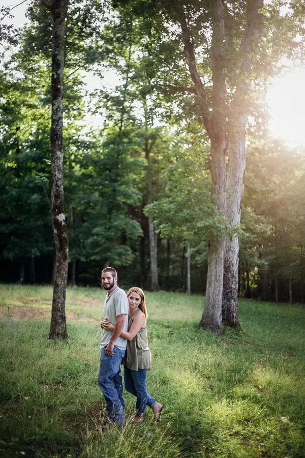 Carson and Ryan Tennessee Forest Engagment 6 - photo by Healthy Faulkner Photography - midsouthbride.com