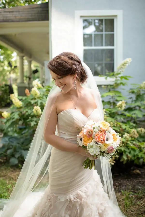 Emily & Dylan's Strawberry Farm Arkansas Wedding - photo by Photo Love - midsouthbride.com 14