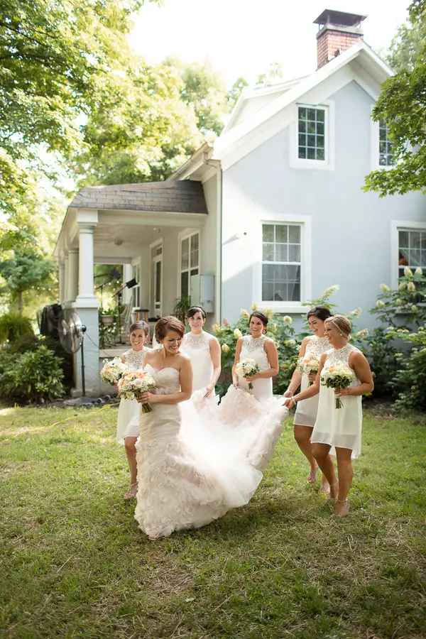 Emily & Dylan's Strawberry Farm Arkansas Wedding - photo by Photo Love - midsouthbride.com 20