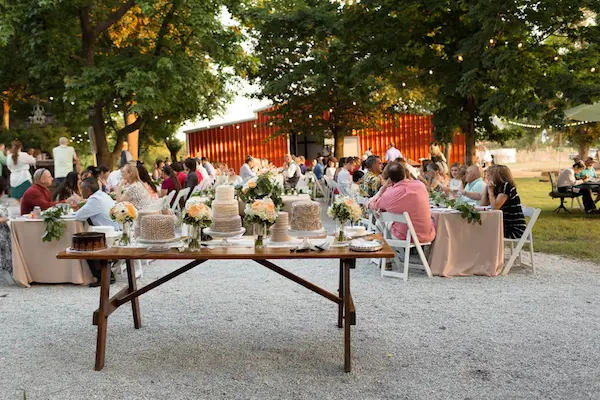 Emily & Dylan's Strawberry Farm Arkansas Wedding - photo by Photo Love - midsouthbride.com 64