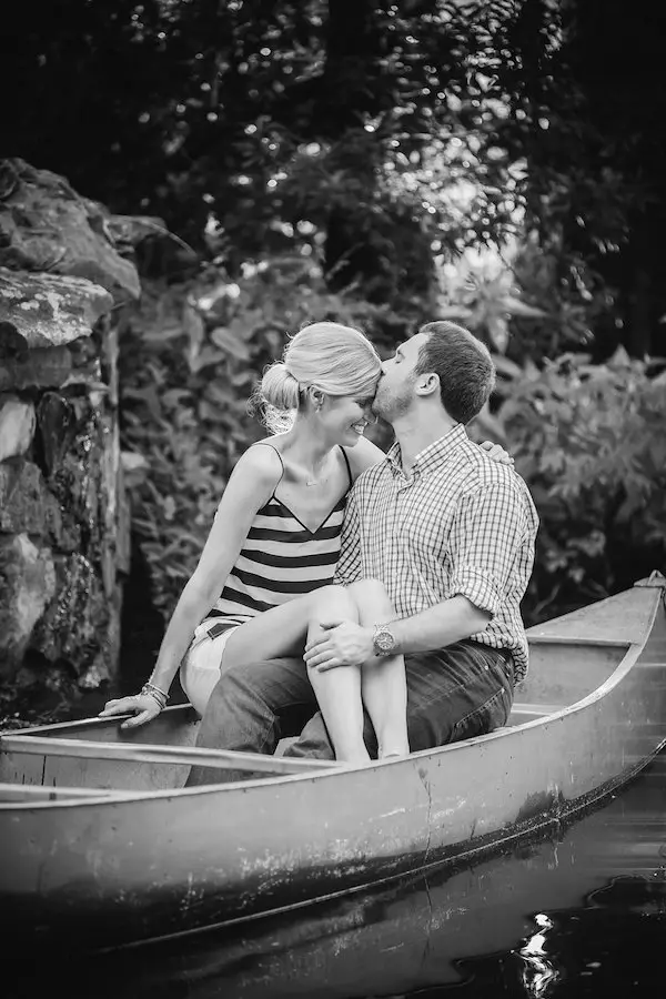 Hannah & Robert Mississippi Engagement 46 - photo by Taylor Square Photography - midsouthbride.com