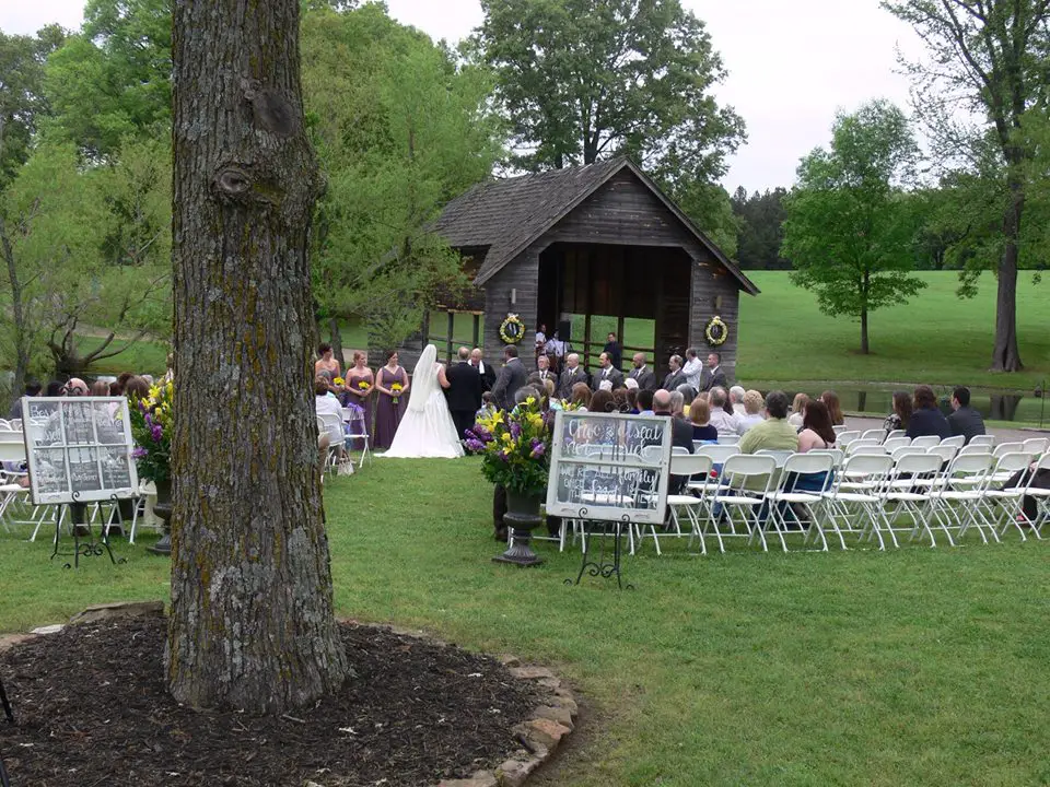 The Bridge At Chrisleigh Farm Memphis Wedding Venue