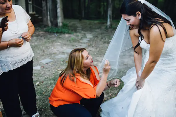 Fabiana & Daniel Memphis Mallard Croft Wedding - photo by Sara Ann Green Photography - midsouthbride.com 43