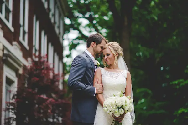 Laura Beth & Seth's Arkansas Wedding - photo by Cassie Jones Photography - midsouthbride.com 22