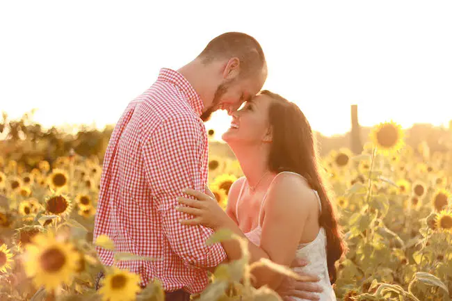 Tyler & Jessica's Sunflower Surprise Proposal in Mississippi - Cassie Cook Photography - midsouthbride.com