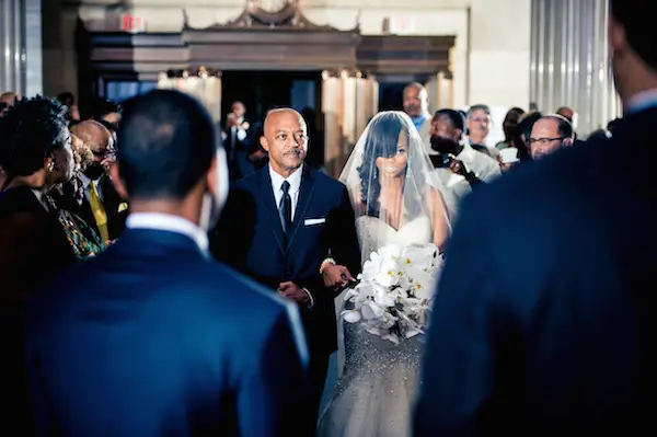 walking down the aisle photo by SkyTouch_E_Photos - midsouthbride.com 