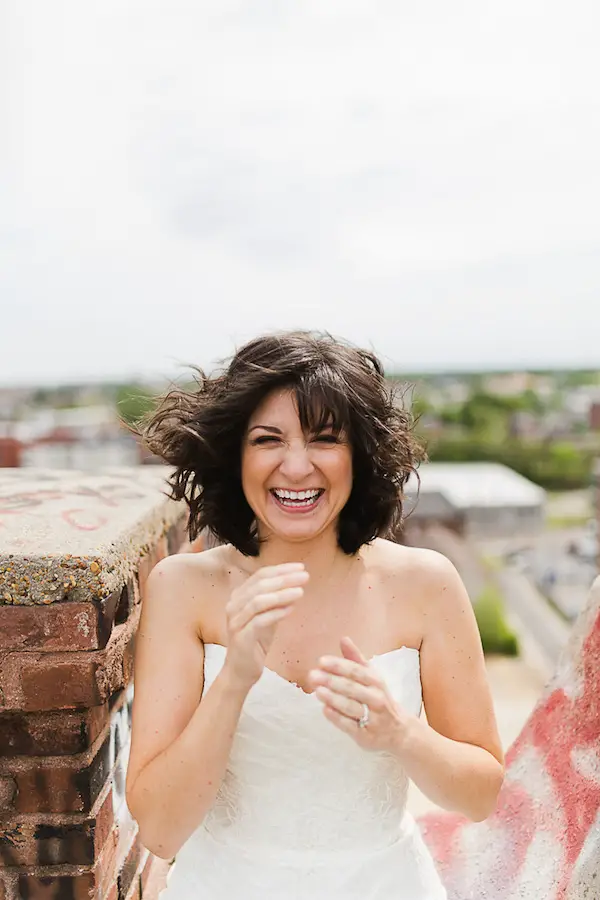 Downtown Memphis Photo Session Sarah Bridal Portraits in Memphis photos by Elizabeth Hoard Photography (9 of 15)