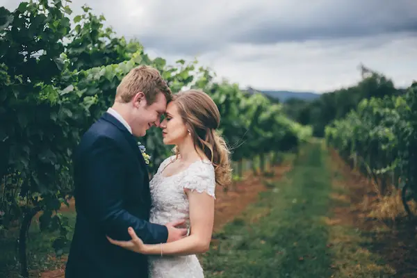 Emily & Joe Romantic Vineyard Tennessee Wedding - Heather Faulkner Photography - midsouthbride.com 10
