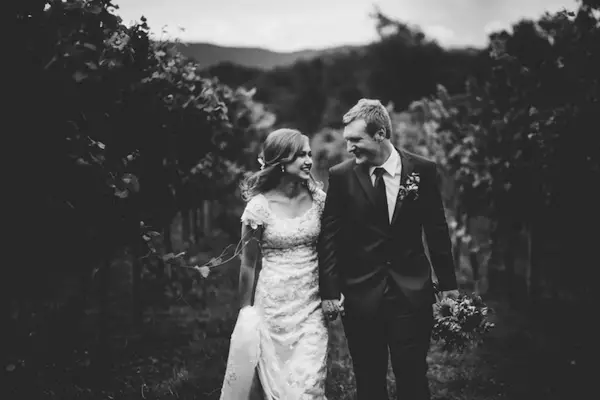 Emily & Joe Romantic Vineyard Tennessee Wedding - Heather Faulkner Photography - midsouthbride.com 13