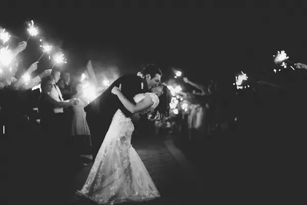 Emily & Joe Romantic Vineyard Tennessee Wedding - Heather Faulkner Photography - midsouthbride.com 53