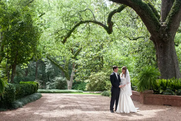 Mary Claire & Will's Southern Plantation Mississippi Wedding - photo by Adam & Alli Photography - midsouthbride.com 19