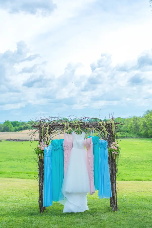 Brittany & JD's Rustic Tennessee Farm Wedding - photo by Ivory Door Studios - midsouthbride.com 30