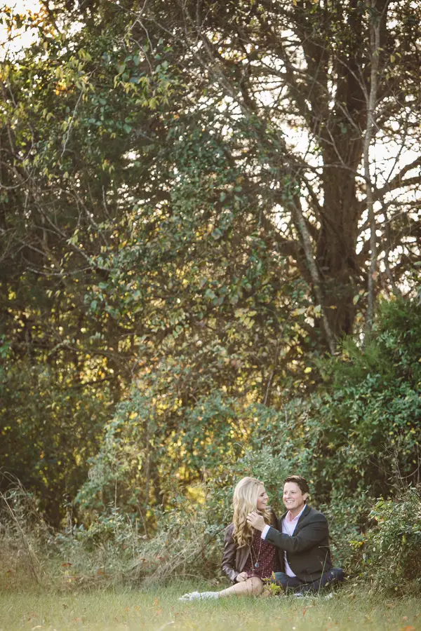 Darby & Garrett's Hot Air Balloon Engagement Session - photo by SheHeWe Photography - midsouthbride.com 13