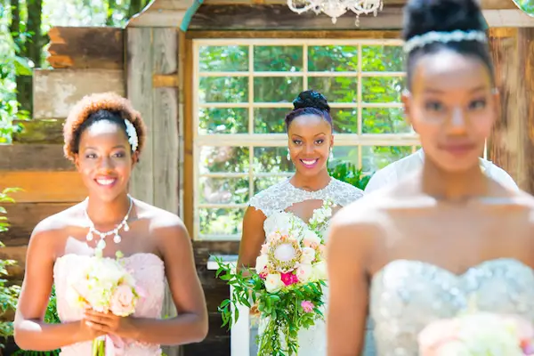 Natural Country Chic Wedding Inspiration Styled Shoot - photo by Bee Photography LLC - midsouthbride.com 32