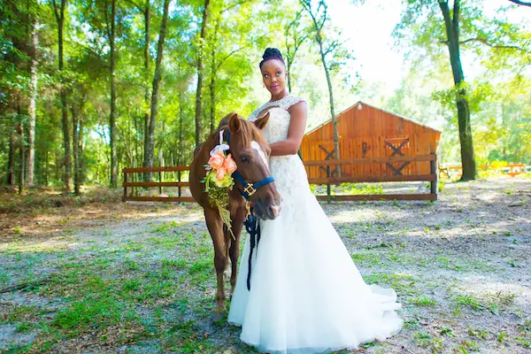 Natural Country Chic Wedding Inspiration Styled Shoot - photo by Bee Photography LLC - midsouthbride.com 53