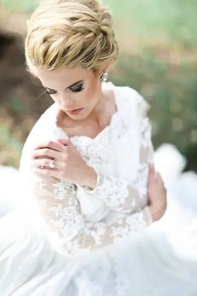 tips for better bridal portraits - photos by Soft Elegance Photography - midsouthbride.com 36