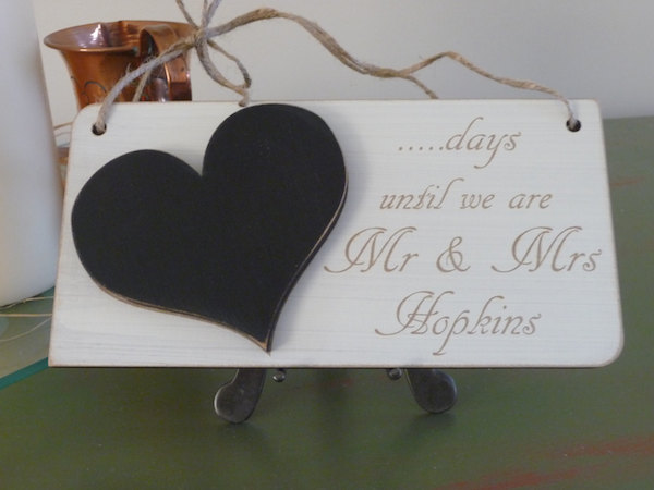 Personalised Wedding Countdown Sign, Custom Wedding Countdown Chalkboard Sign, Days Until We Are Mr and Mrs Sign, Engagement Sign