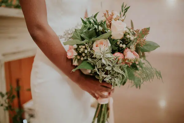 Sparkle Styled Shoot - Kelsey Hawkins Photography - midsouthbride.com 31