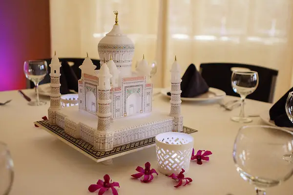 Travel Theme Wedding Centerpieces Hartley_Jagarwal_Blush_Creative_Photography_JAGARWAL0493_low