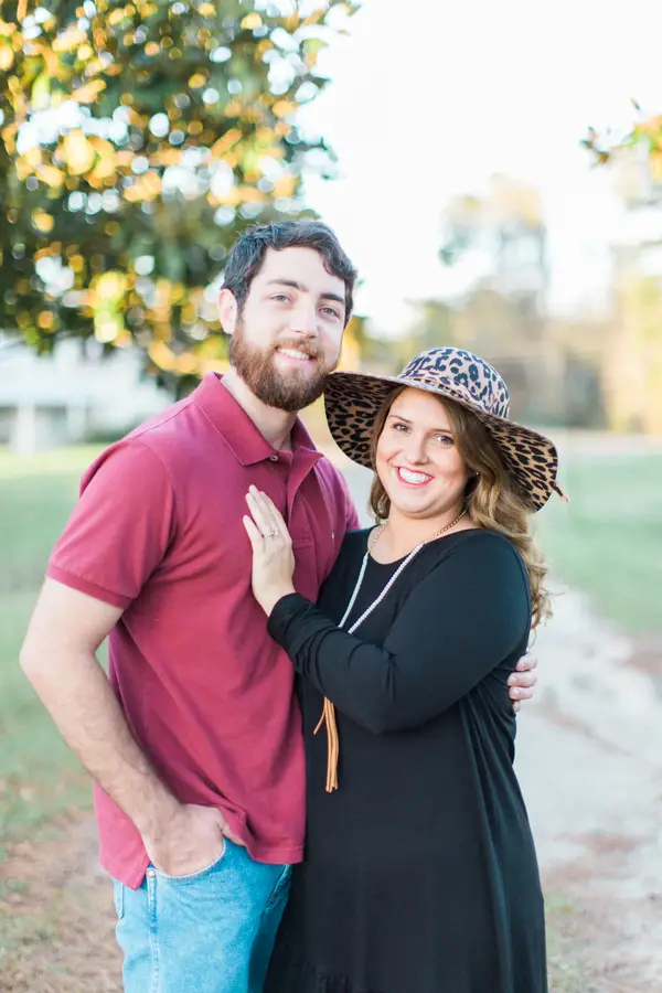 Melissa & Wade's Small Town Mississippi Engagement - photo by Daesha Marie Photography - midsouthbride.com 11