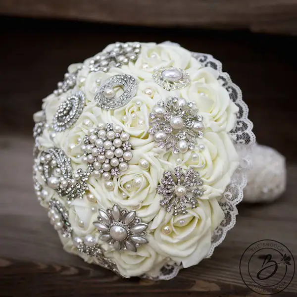 Unique colorful Brooch Wedding Bouquets