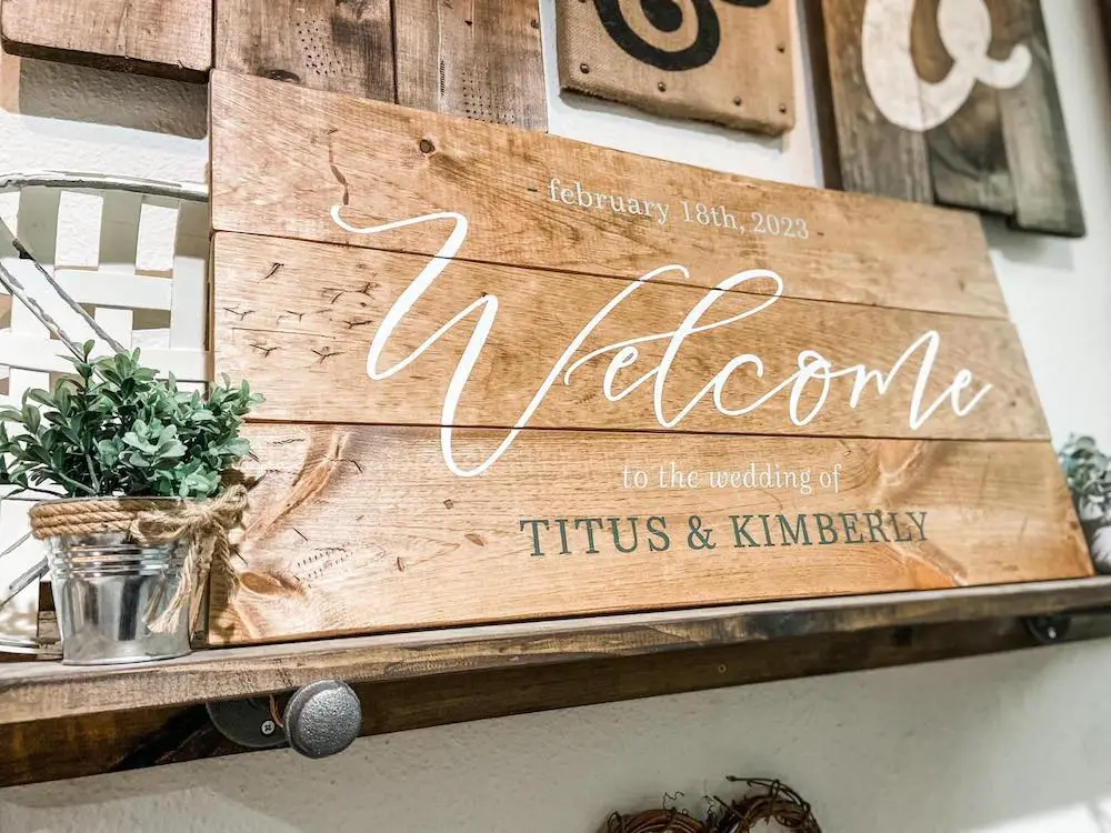 DIY Wood Signs  Design with Wine and Paint at Board and Brush
